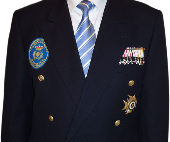 Uniformidad de los Miembros de la Asociación de Veteranos de Intendencia